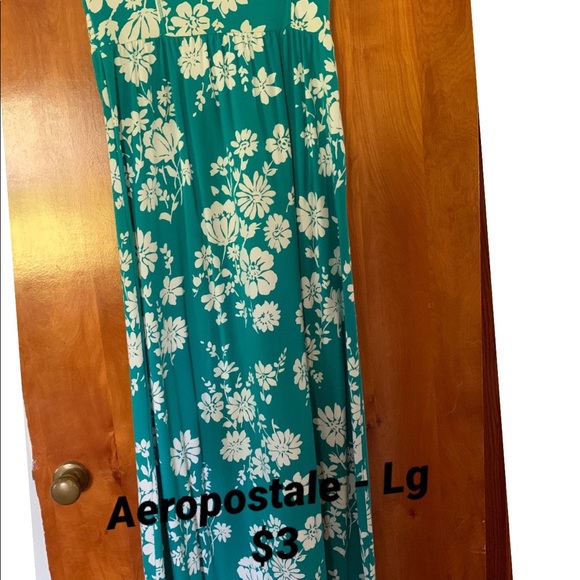 Various tops - Picture 4 of 8